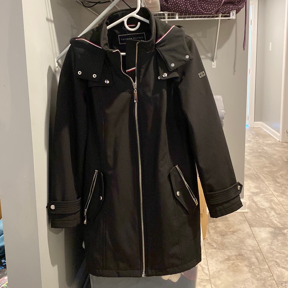 Womens sm trench coat- Tommy Hilfiger- never worn
